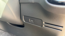 Volvo XC40 2.0 B3P Plus Dark 5dr Auto Petrol Estate